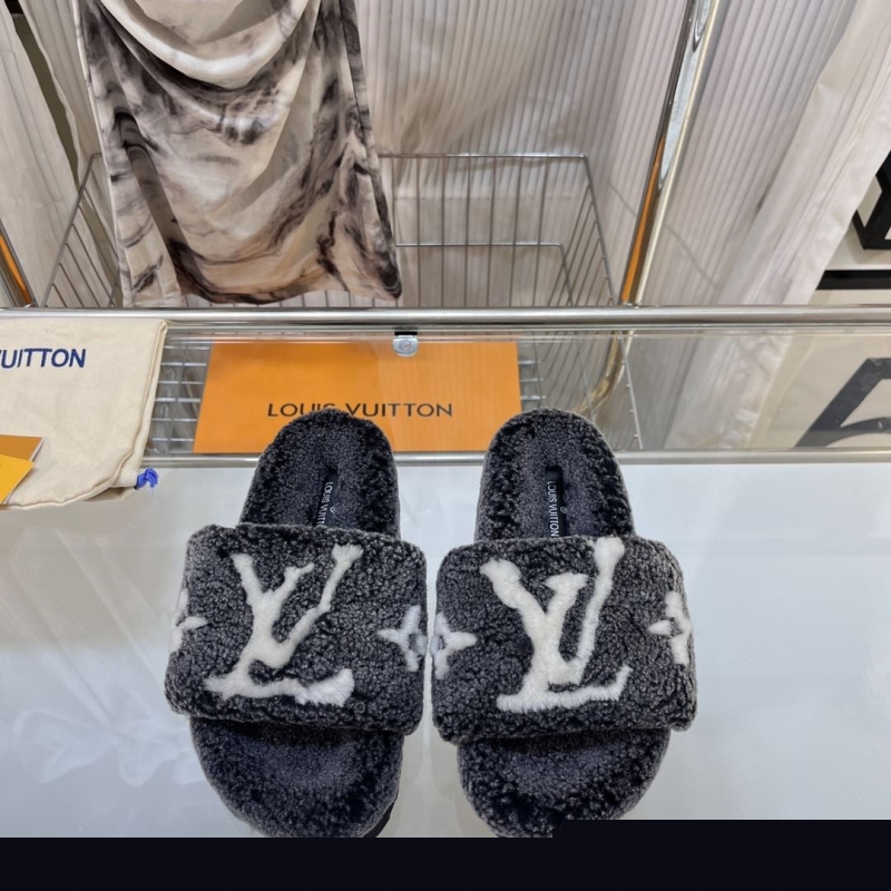 LV Slippers